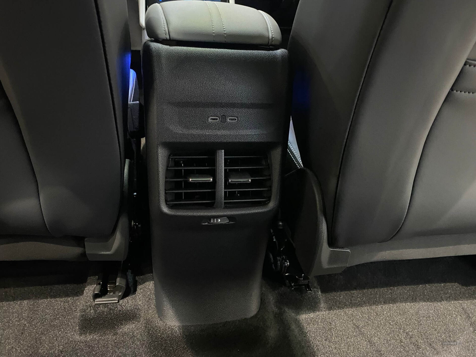 Feb 2025 Ford Explorer Premium Extended Range