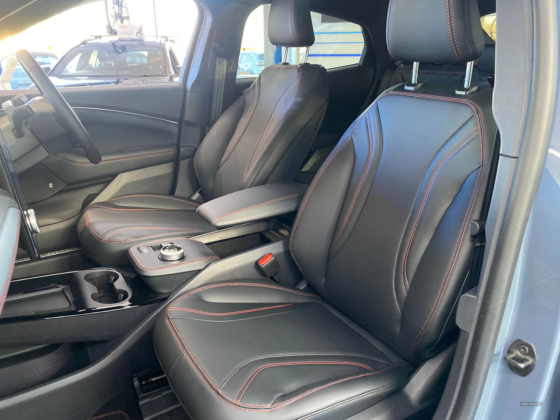 Feb 2025 Ford Mustang Premium RWD Extended Range