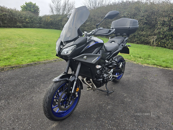 Yamaha Tracer series MT09 900 in Down