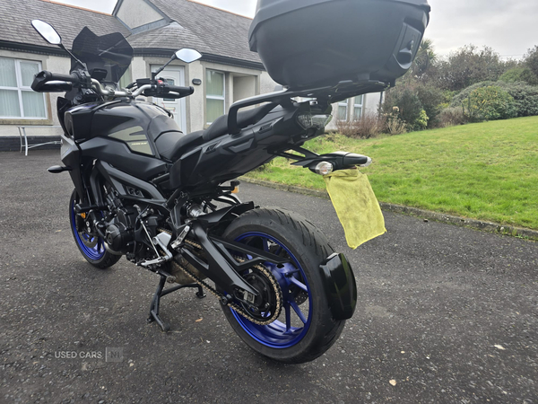 Yamaha Tracer series MT09 900 in Down