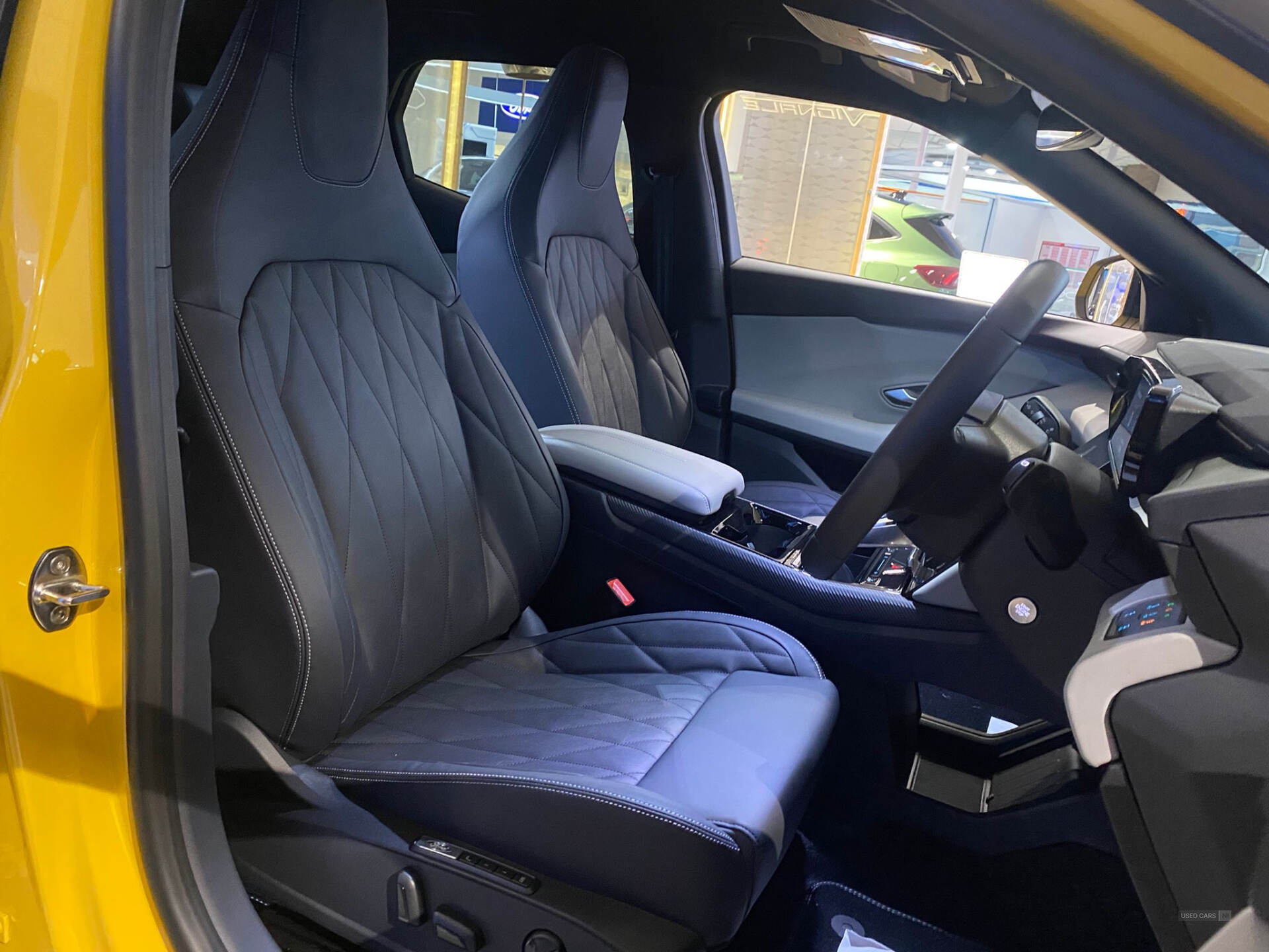 Mar 2025 Ford Capri Premium Extended Range