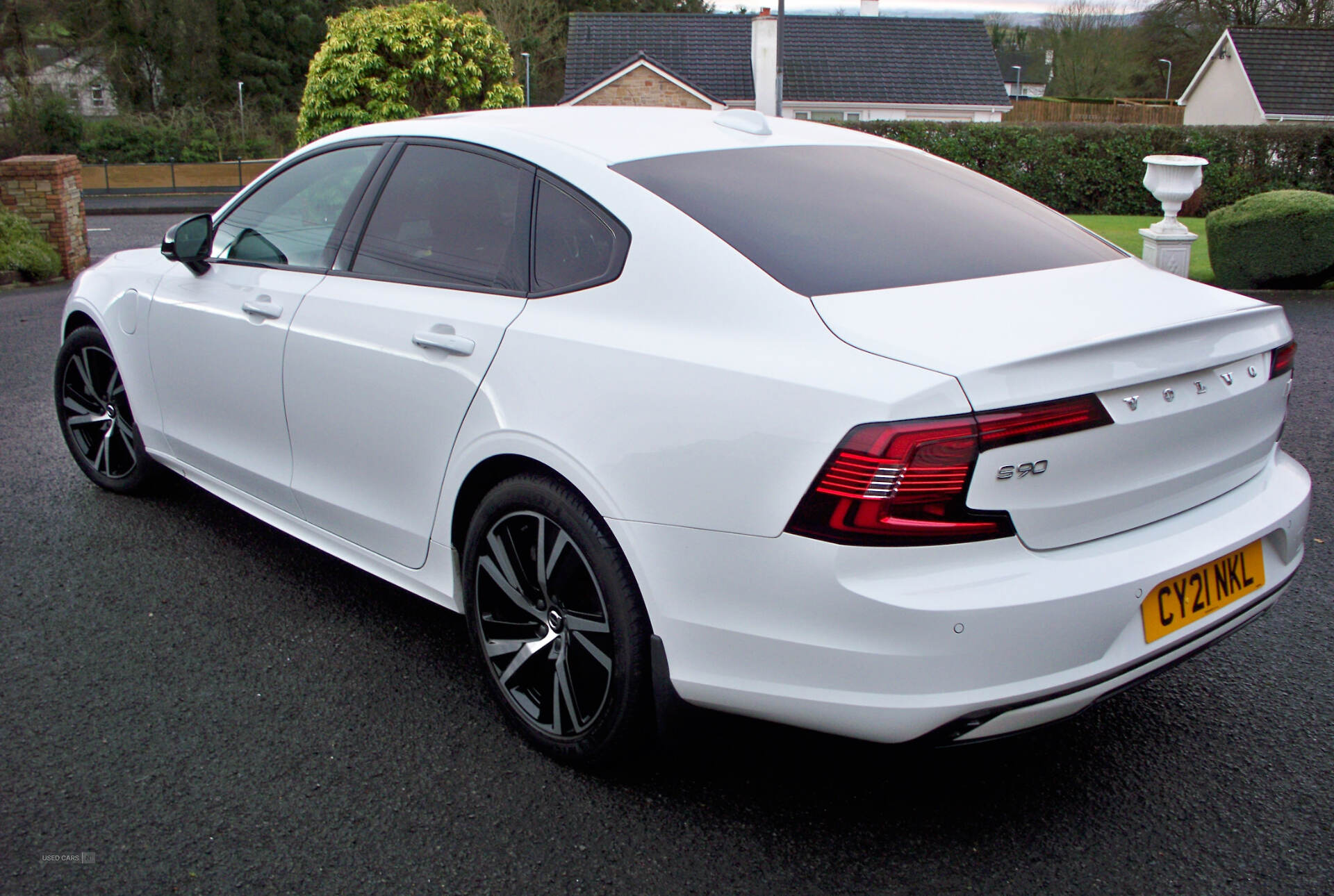 Jul 2021 Volvo S90 2.0 T8 Recharge PHEV R DESIGN 4dr AWD Auto