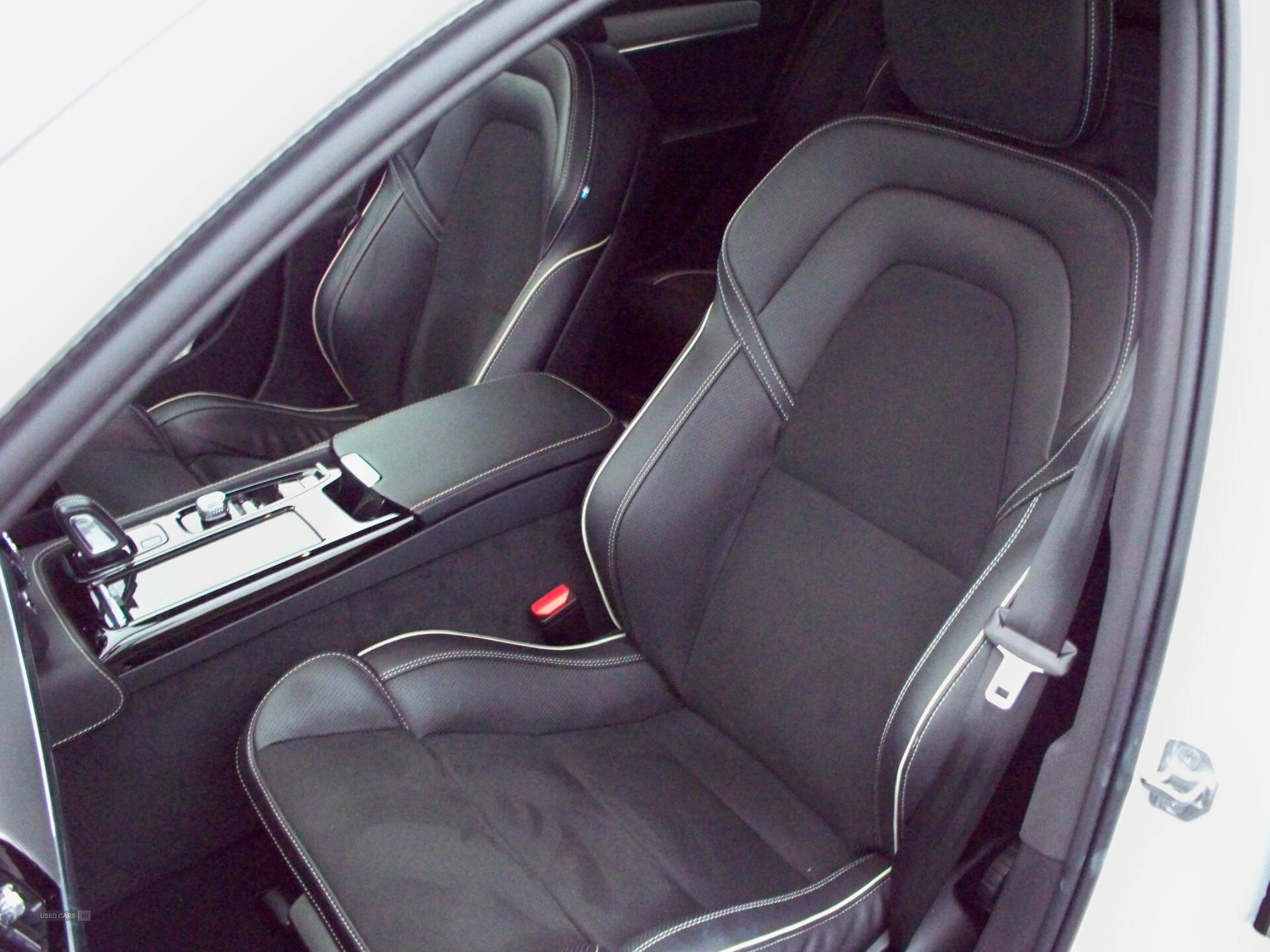 Jul 2021 Volvo S90 2.0 T8 Recharge PHEV R DESIGN 4dr AWD Auto