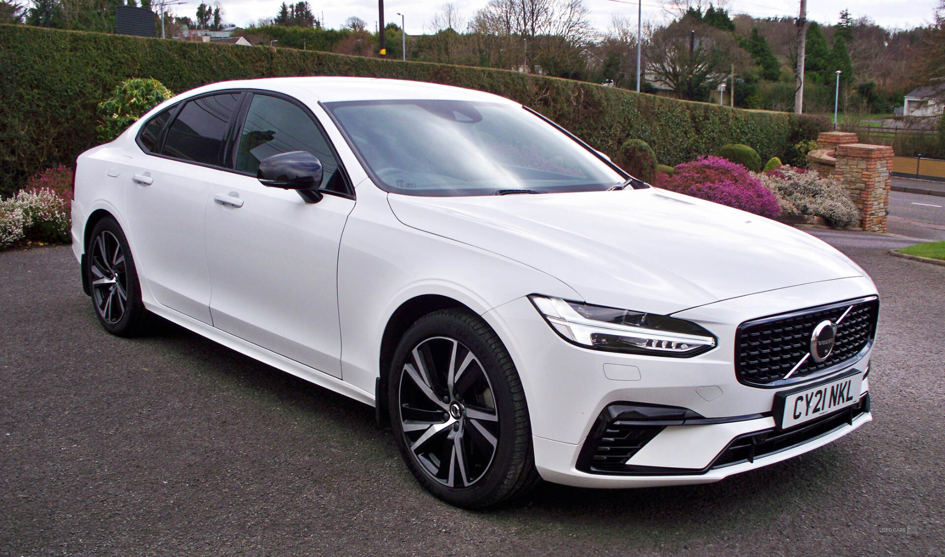 Jul 2021 Volvo S90 2.0 T8 Recharge PHEV R DESIGN 4dr AWD Auto