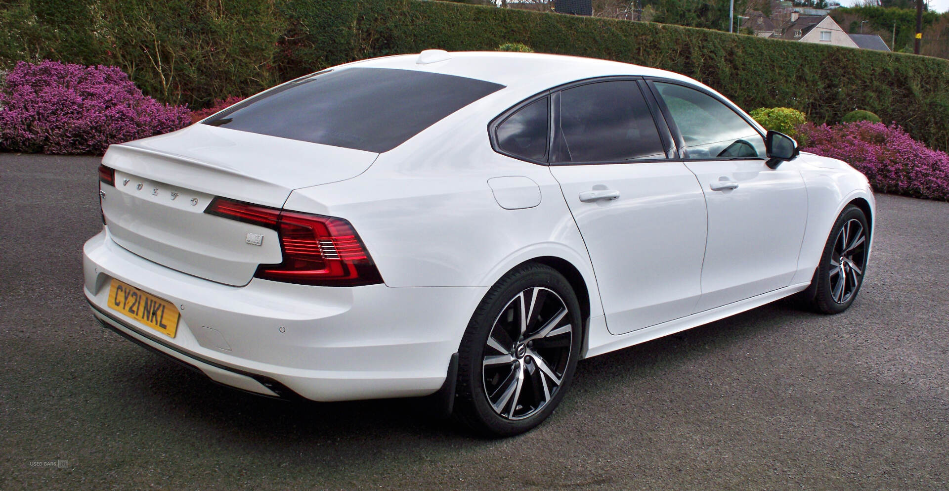 Jul 2021 Volvo S90 2.0 T8 Recharge PHEV R DESIGN 4dr AWD Auto