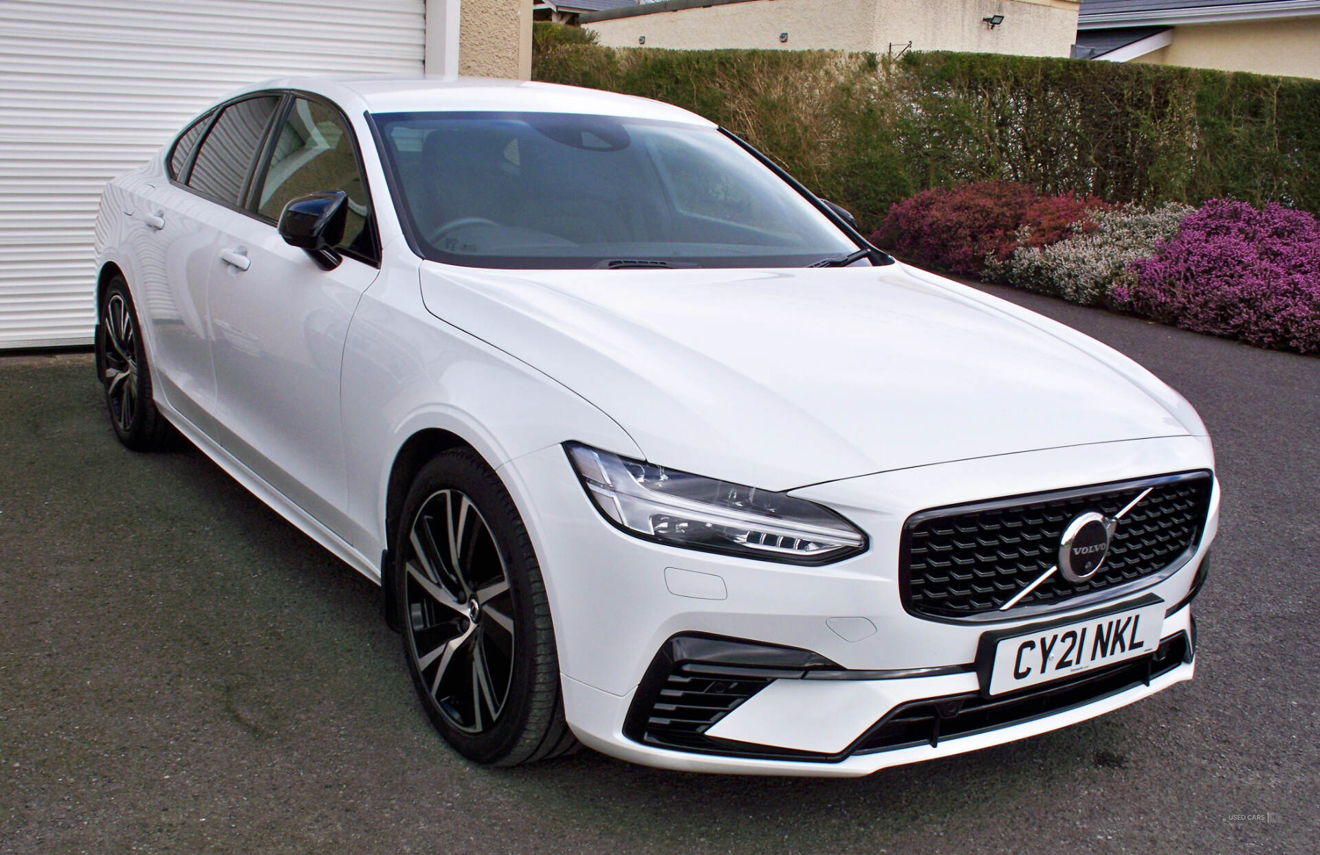 Jul 2021 Volvo S90 2.0 T8 Recharge PHEV R DESIGN 4dr AWD Auto