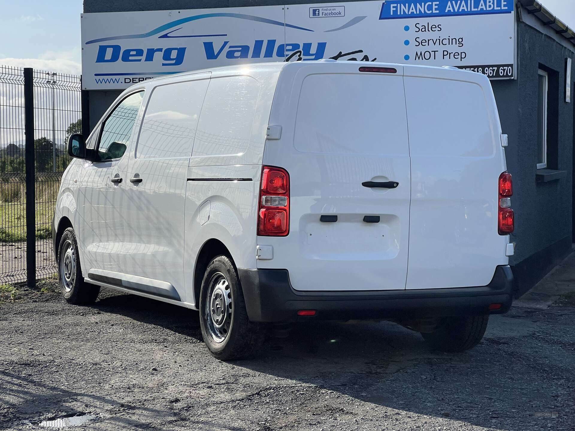 Jan 2020 Citroen Dispatch 1000 1.5 BlueHDi 100 Van Enterprise