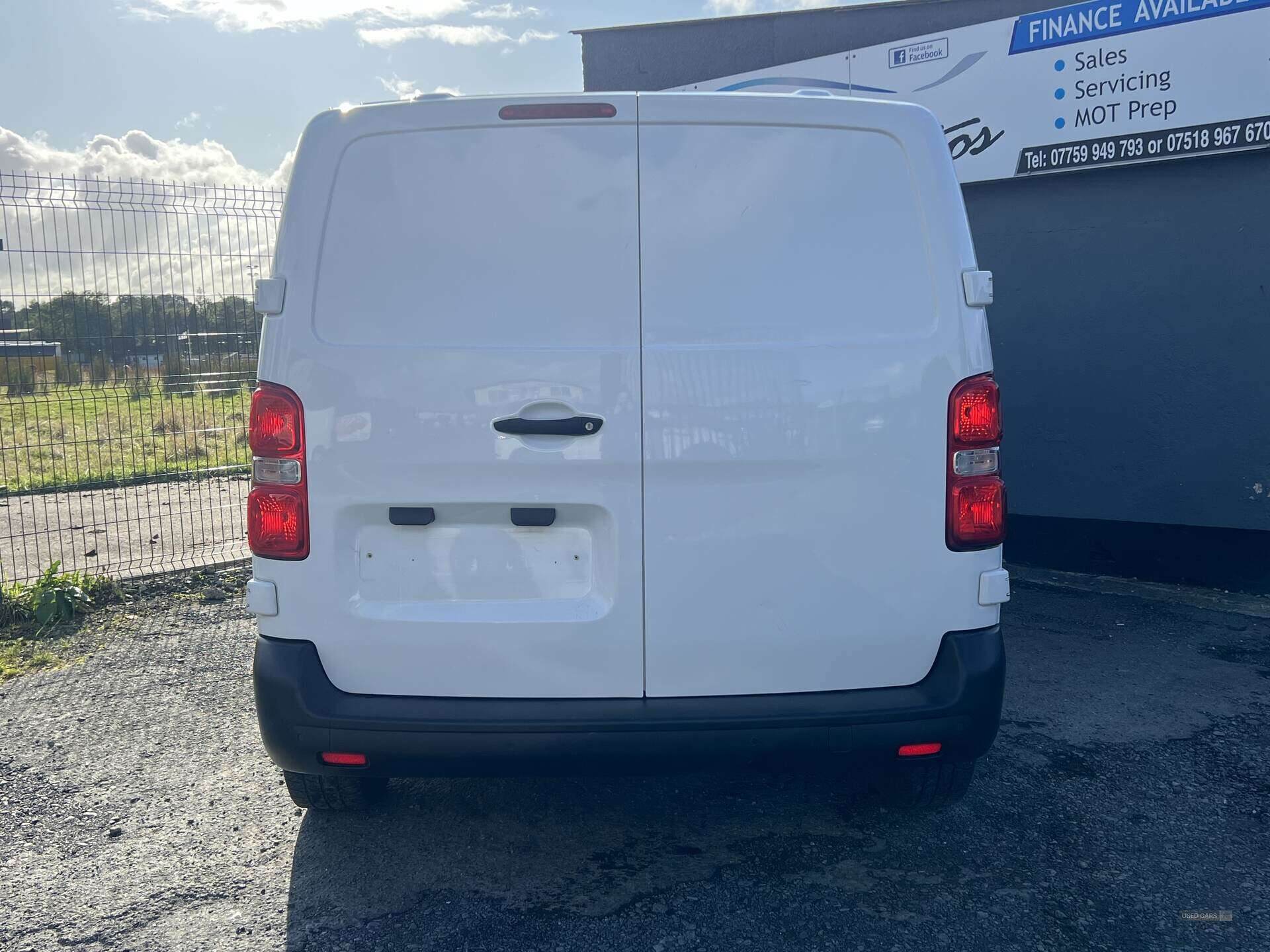 Jan 2020 Citroen Dispatch 1000 1.5 BlueHDi 100 Van Enterprise
