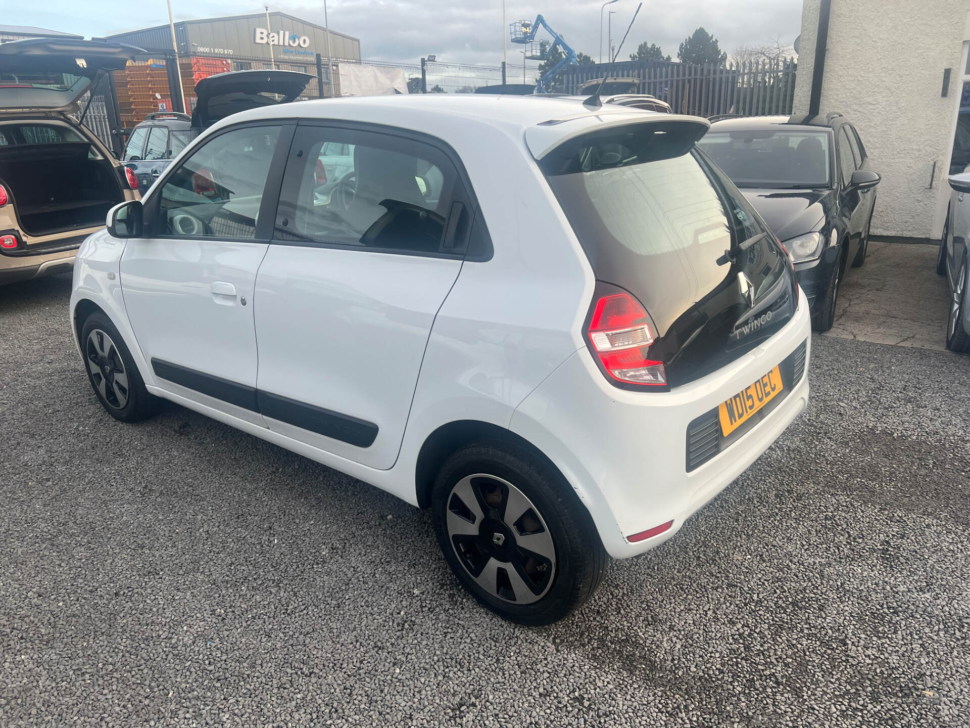 Renault Twingo HATCHBACK in Down