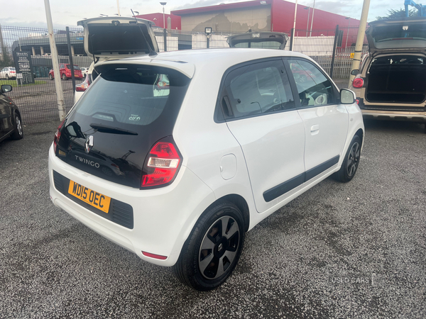 Renault Twingo HATCHBACK in Down