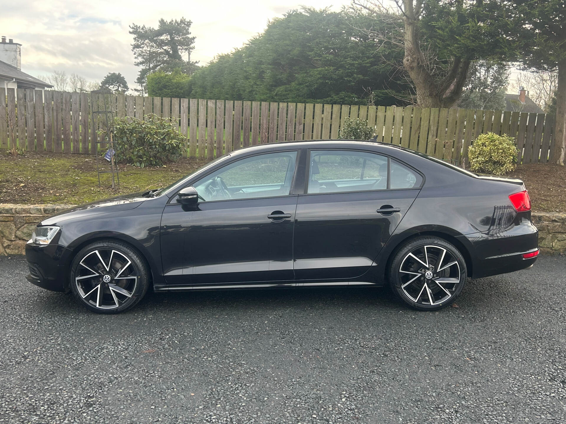 Volkswagen Jetta DIESEL SALOON in Tyrone