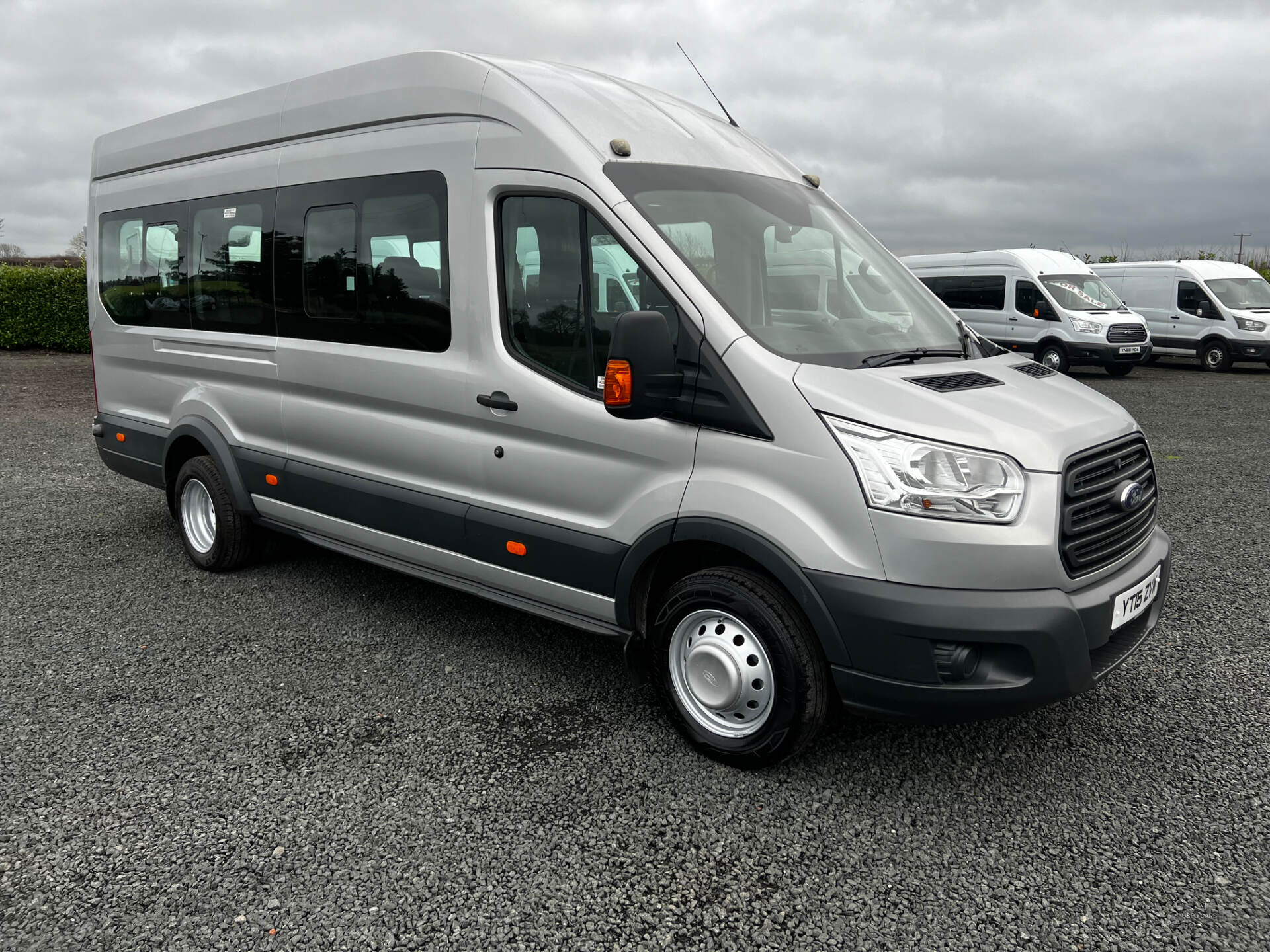 Ford Transit 460 L4 MINIBUS DIESEL RWD in Antrim