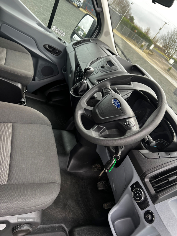 Ford Transit 460 L4 MINIBUS DIESEL RWD in Antrim