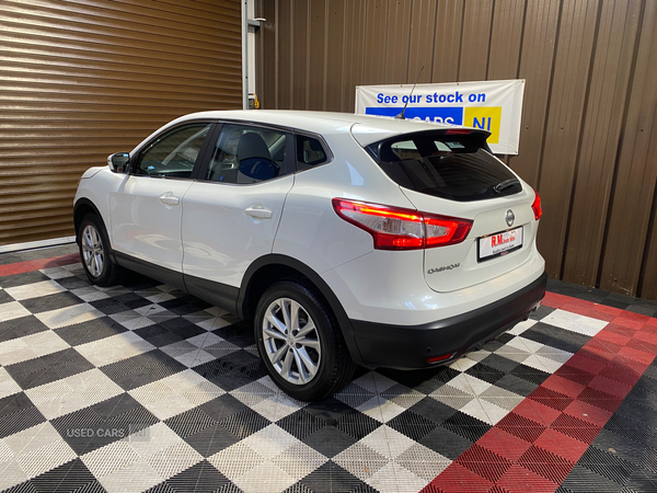 Nissan Qashqai DIESEL HATCHBACK in Tyrone