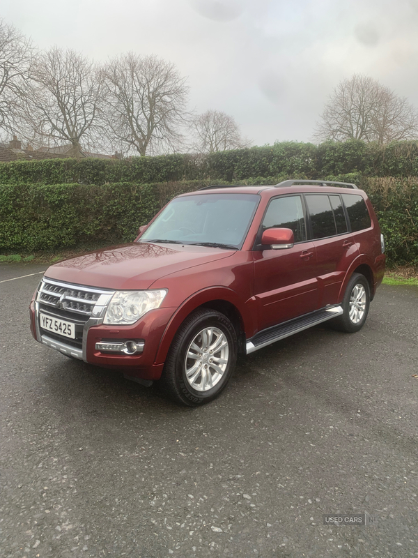 Mitsubishi Shogun DIESEL STATION WAGON in Down