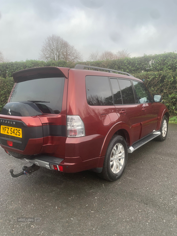 Mitsubishi Shogun DIESEL STATION WAGON in Down