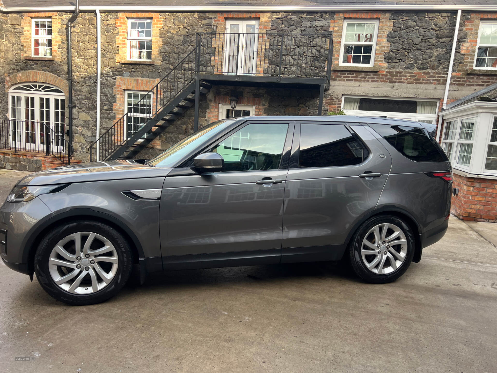 Land Rover Discovery DIESEL SW in Antrim