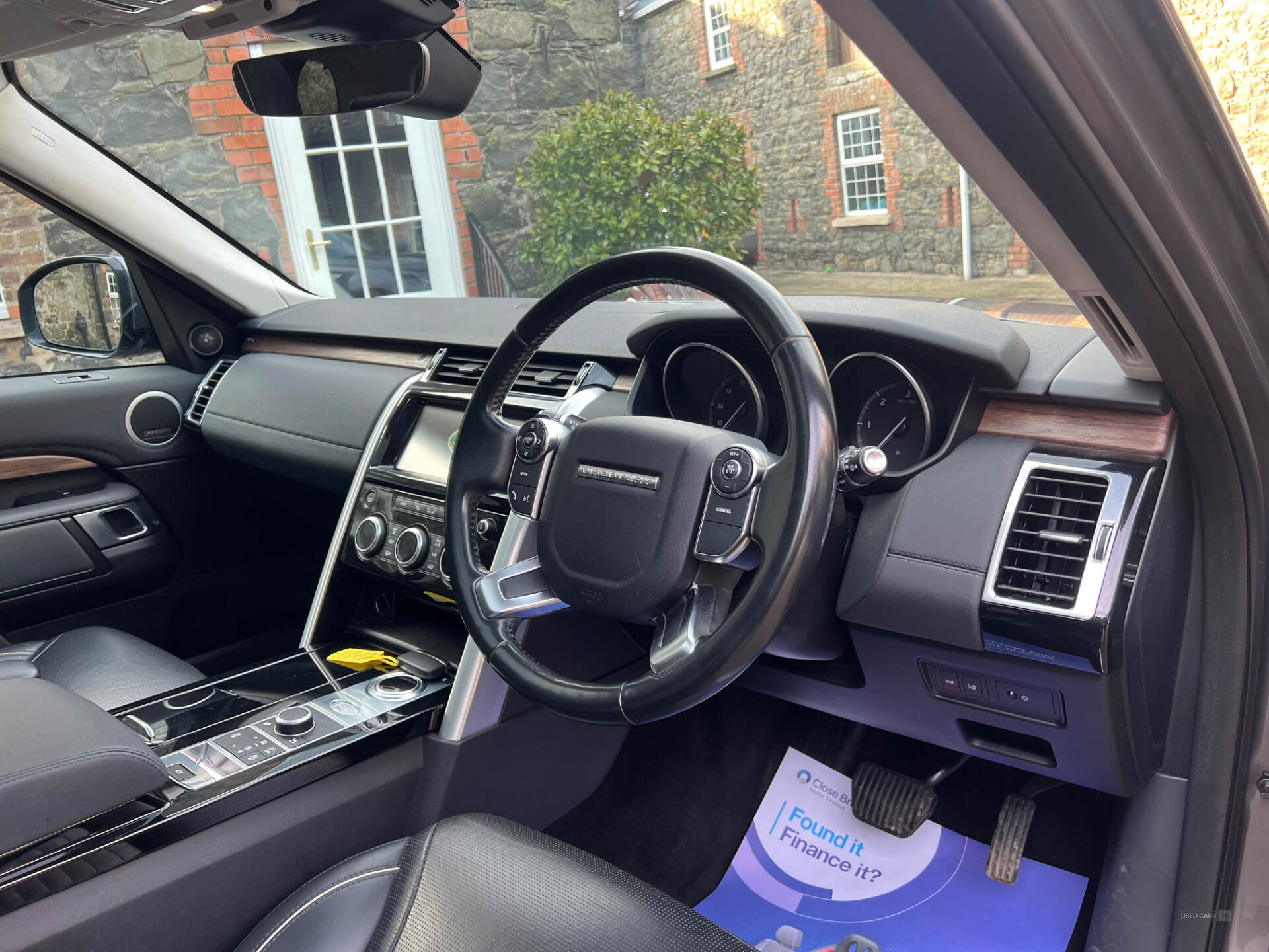 Land Rover Discovery DIESEL SW in Antrim