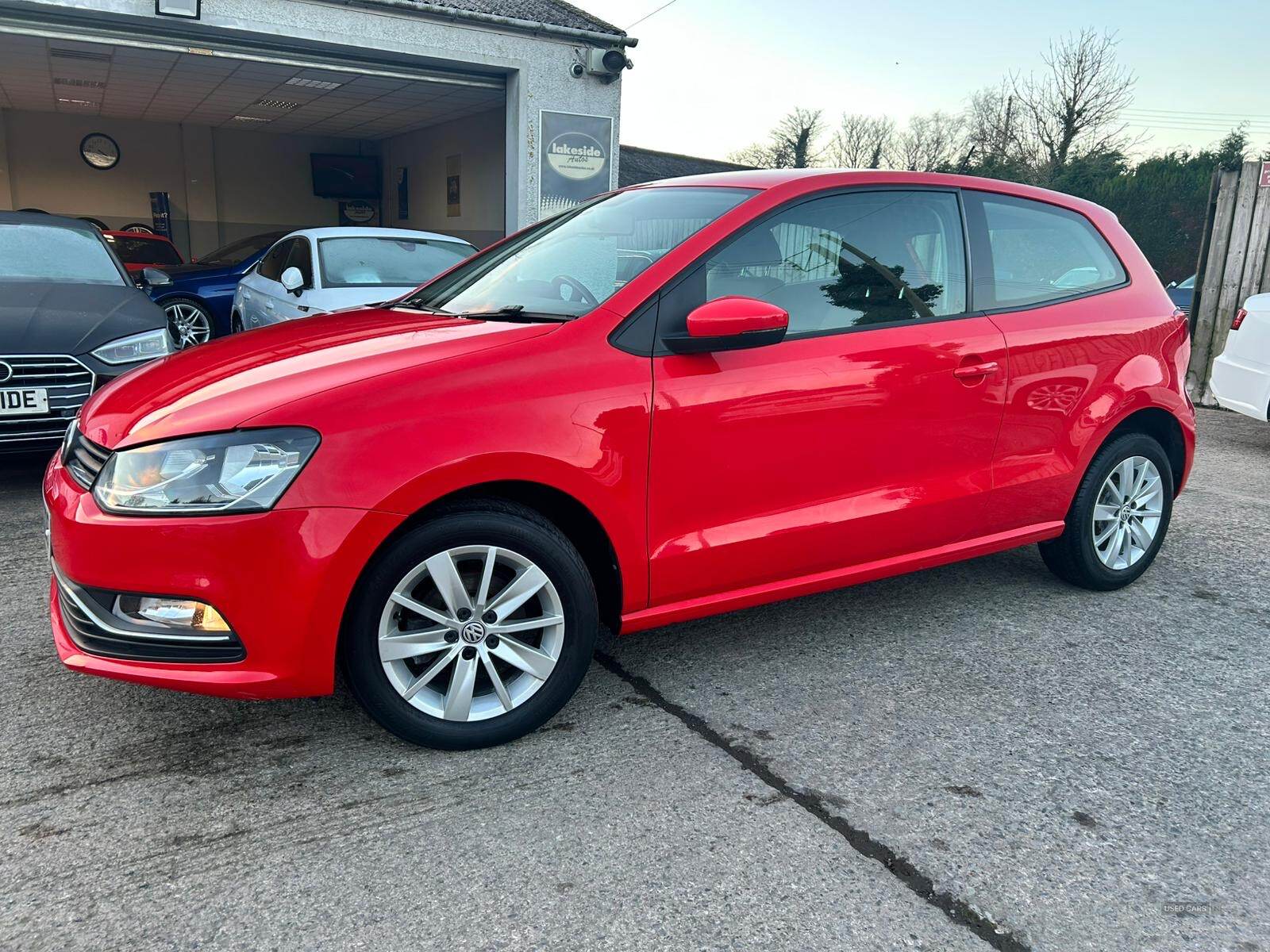 Volkswagen Polo HATCHBACK in Down