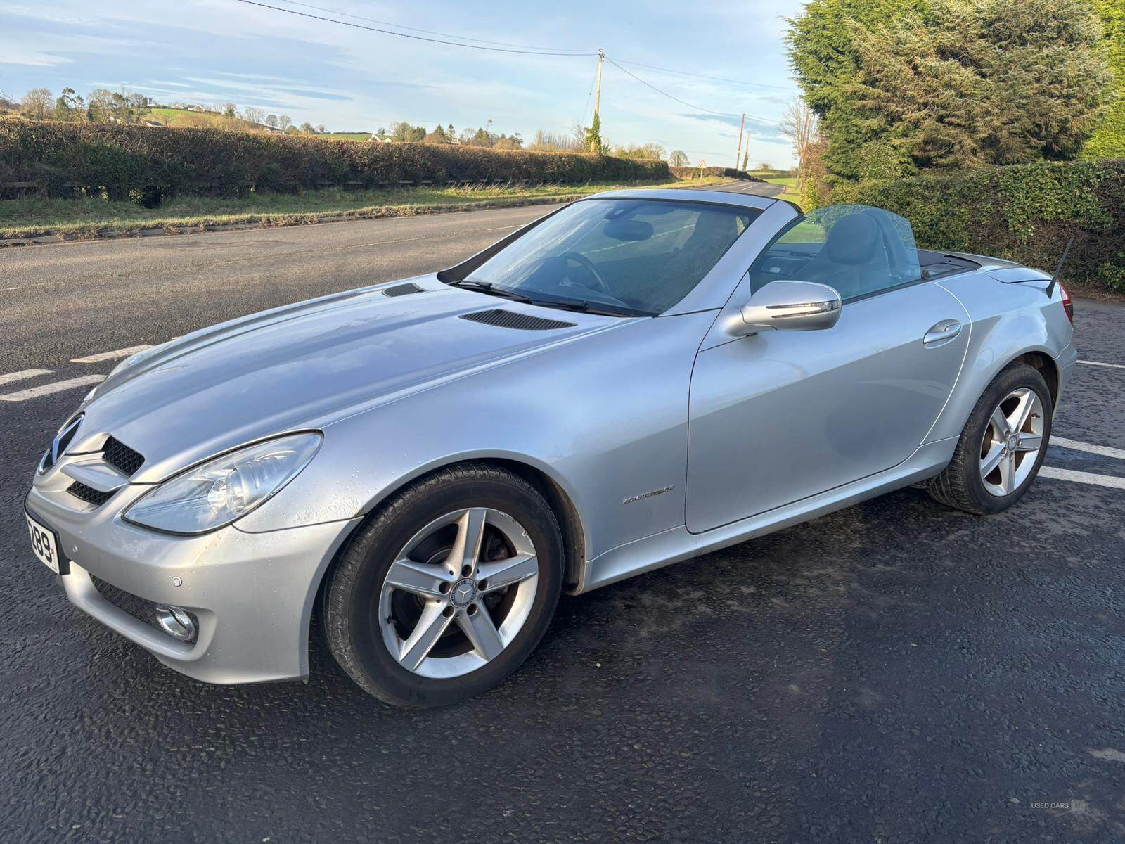 Mercedes SLK-Class ROADSTER in Down