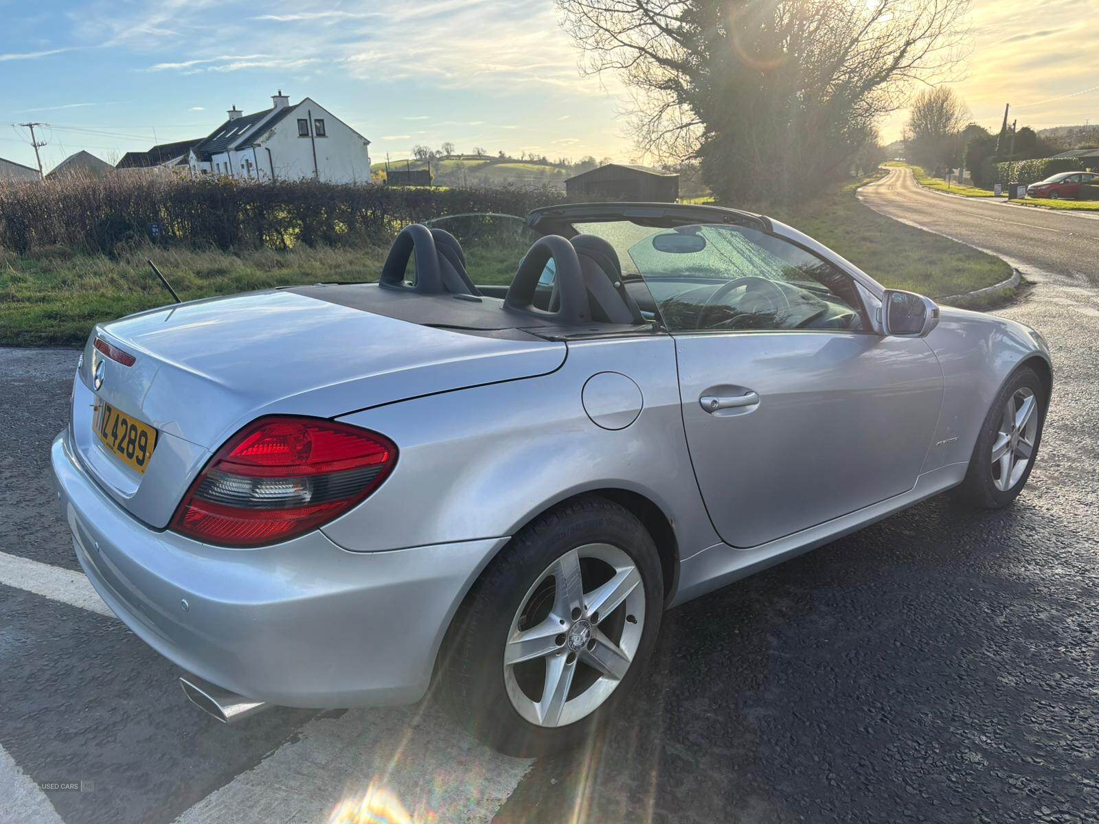 Mercedes SLK-Class ROADSTER in Down