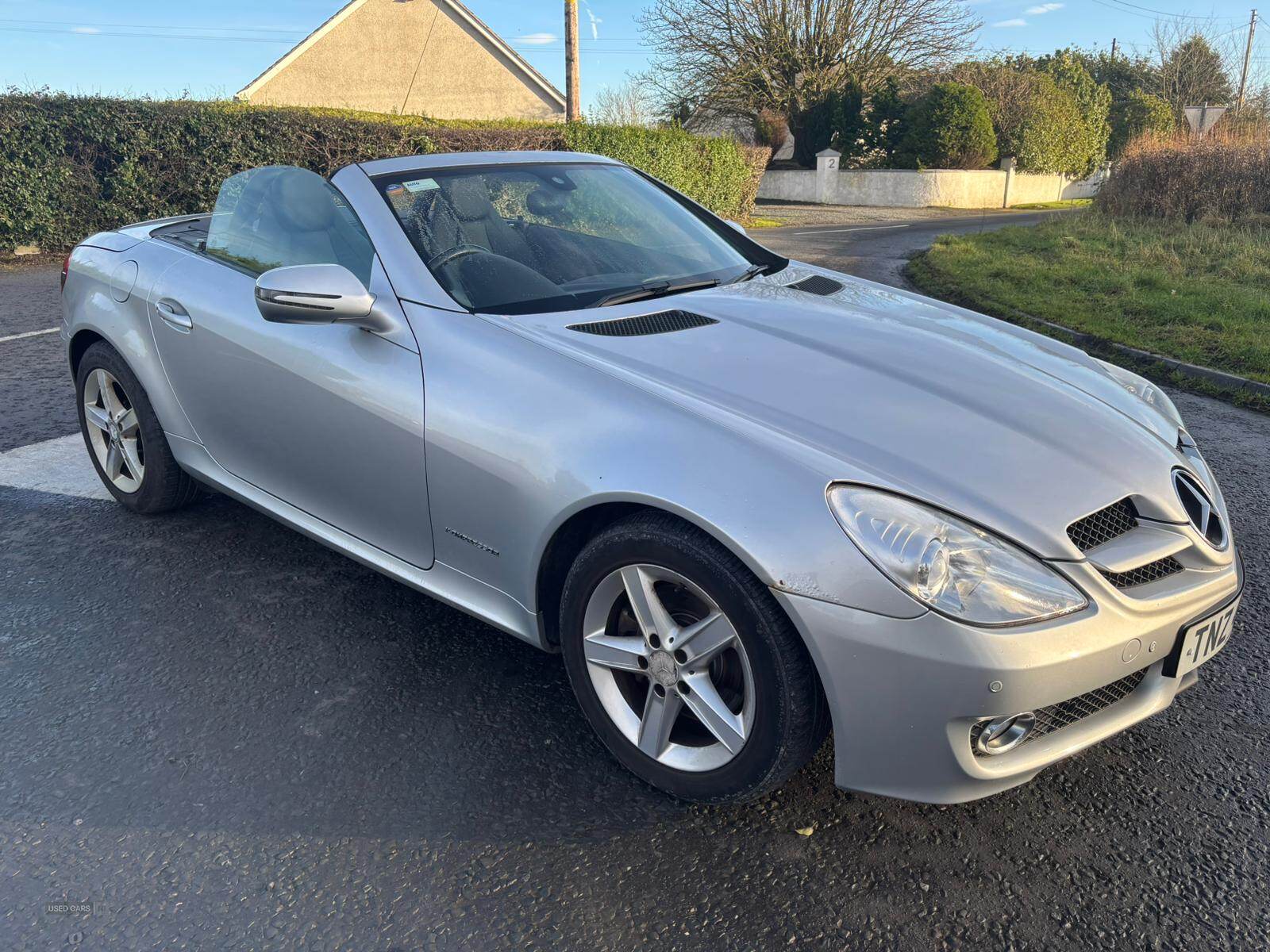 Mercedes SLK-Class ROADSTER in Down