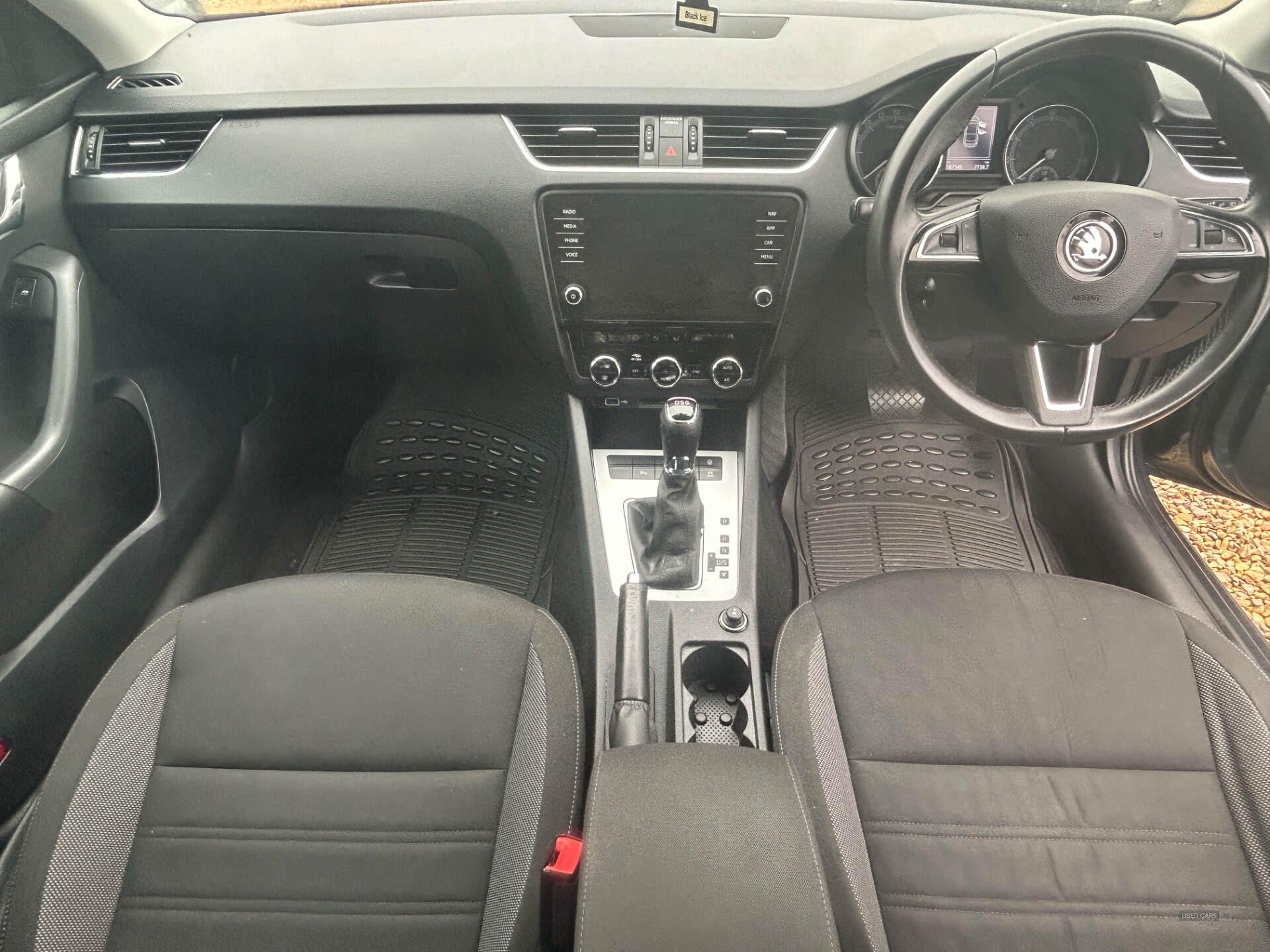 Car Thumbnail 11