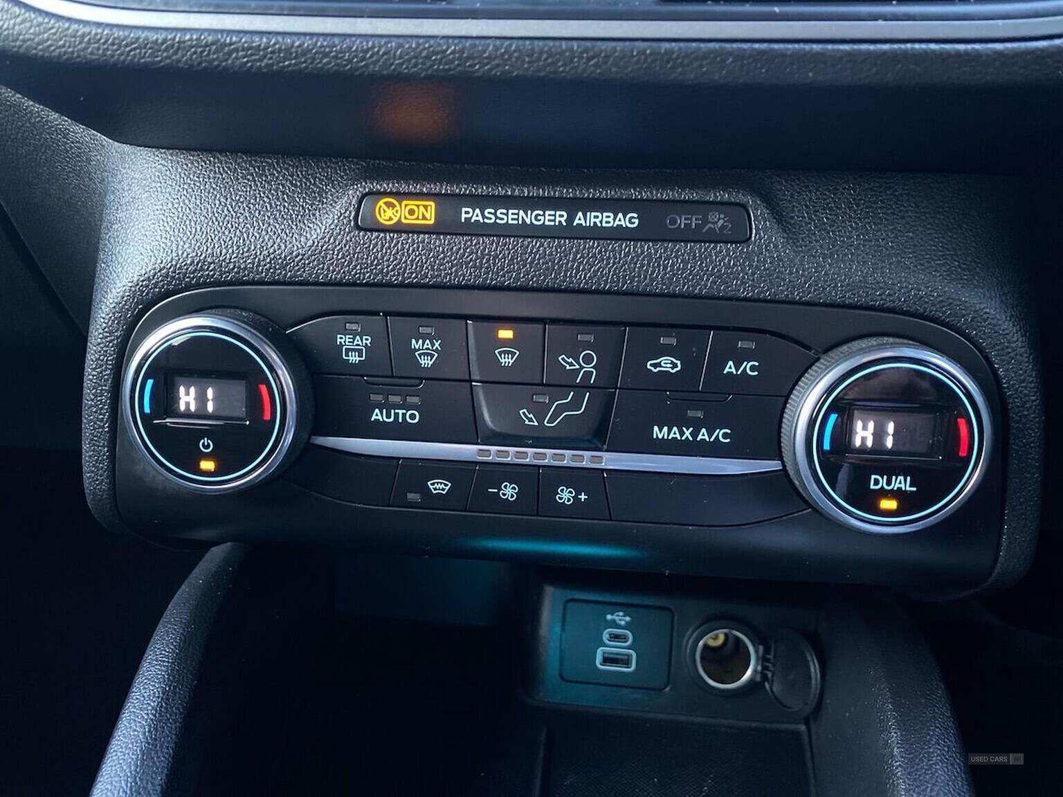 Nov 2022 Ford Focus 1.0 Ecoboost St-Line Style 5Dr
