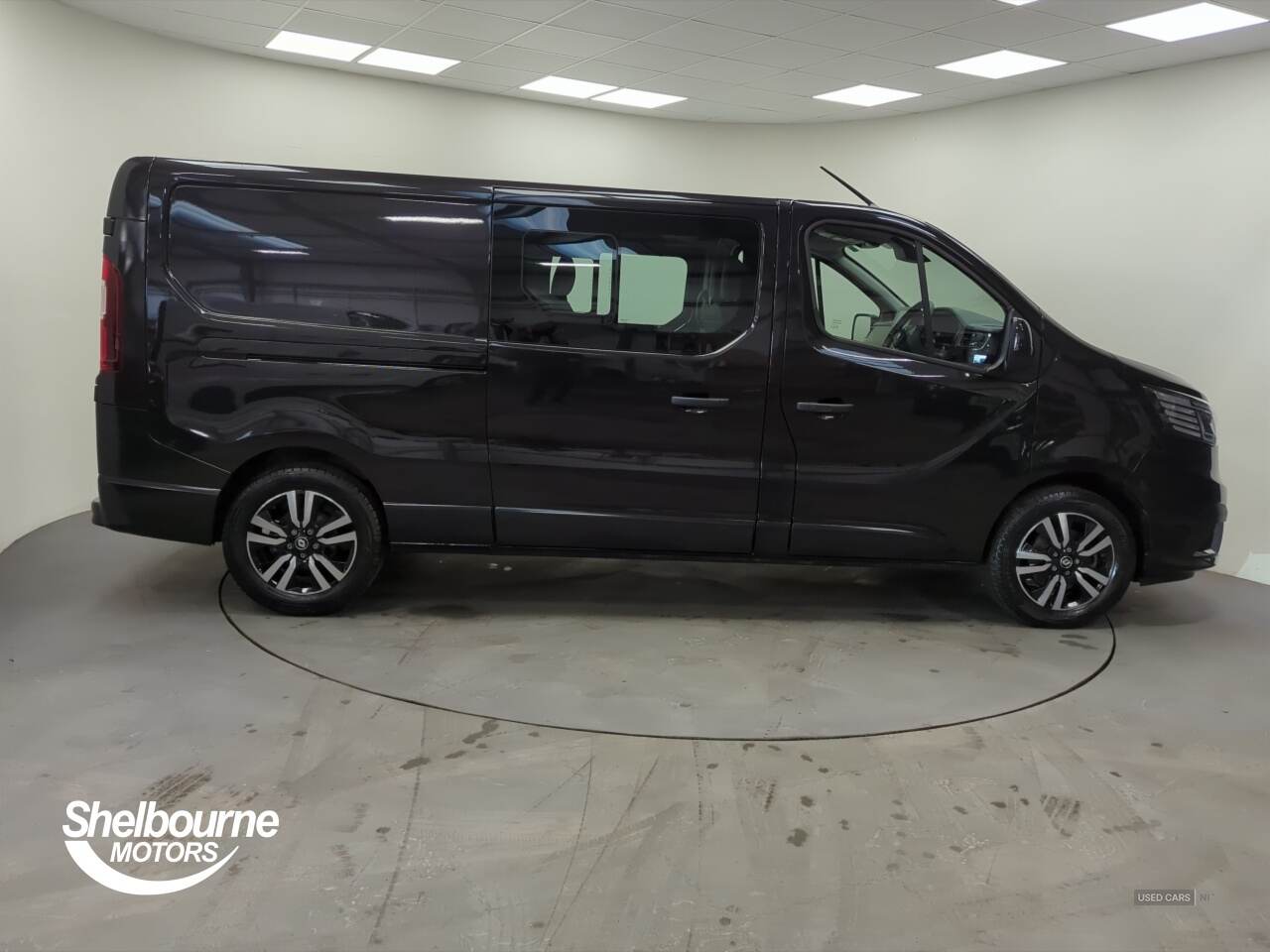 Apr 2024 Renault Trafic LL30 Blue dCi 170 Extra Sport Crew Van EDC