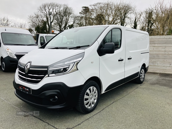 Renault Trafic SWB DIESEL in Down