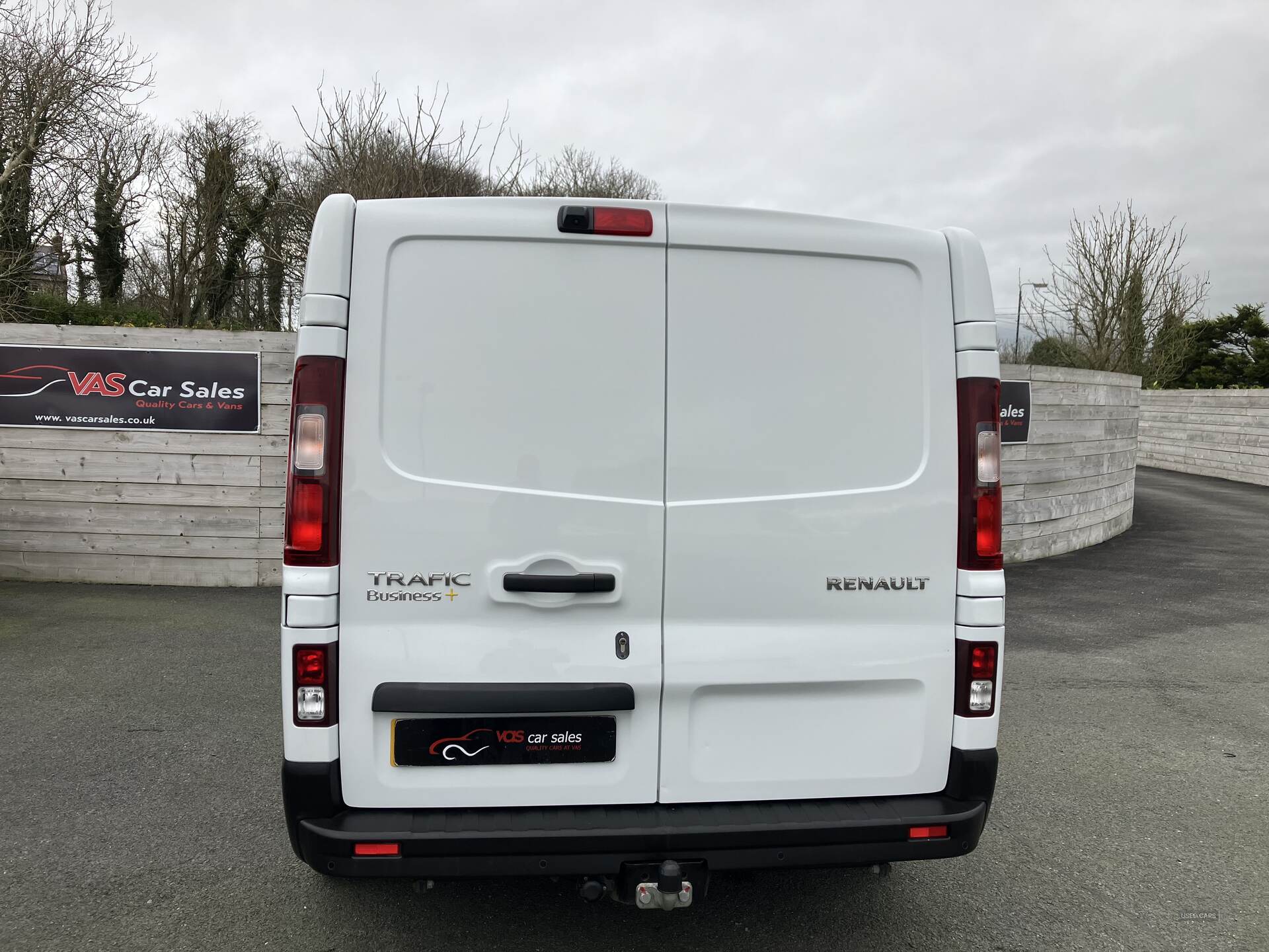 Renault Trafic SWB DIESEL in Down