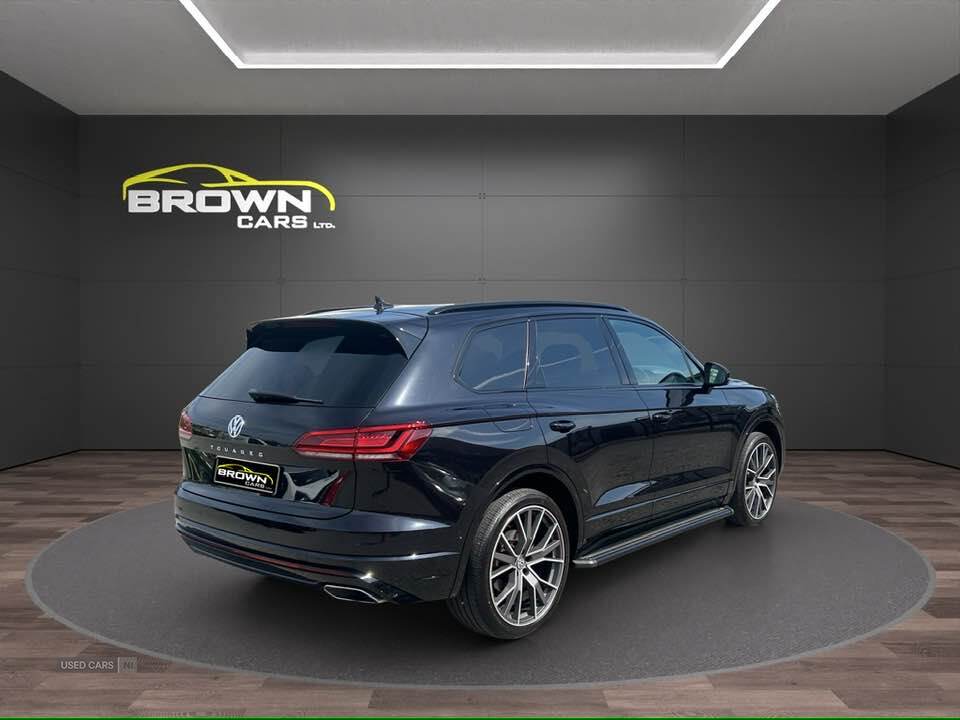 Oct 2018 Volkswagen Touareg 3.0 V6 TDI 4Motion R-Line Tech 5dr Tip Auto