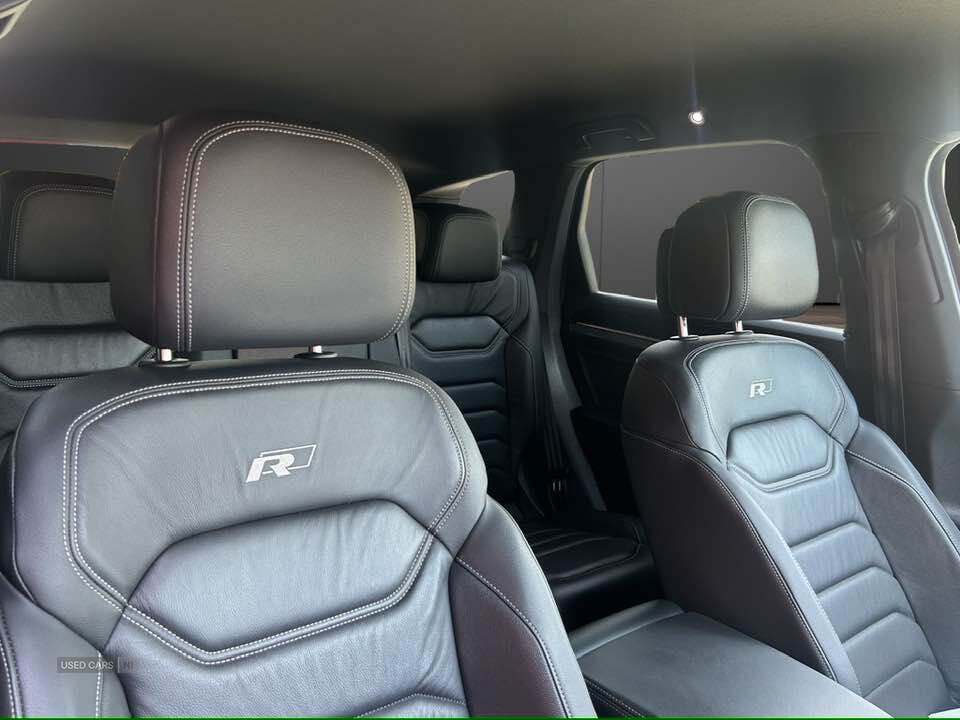 Oct 2018 Volkswagen Touareg 3.0 V6 TDI 4Motion R-Line Tech 5dr Tip Auto