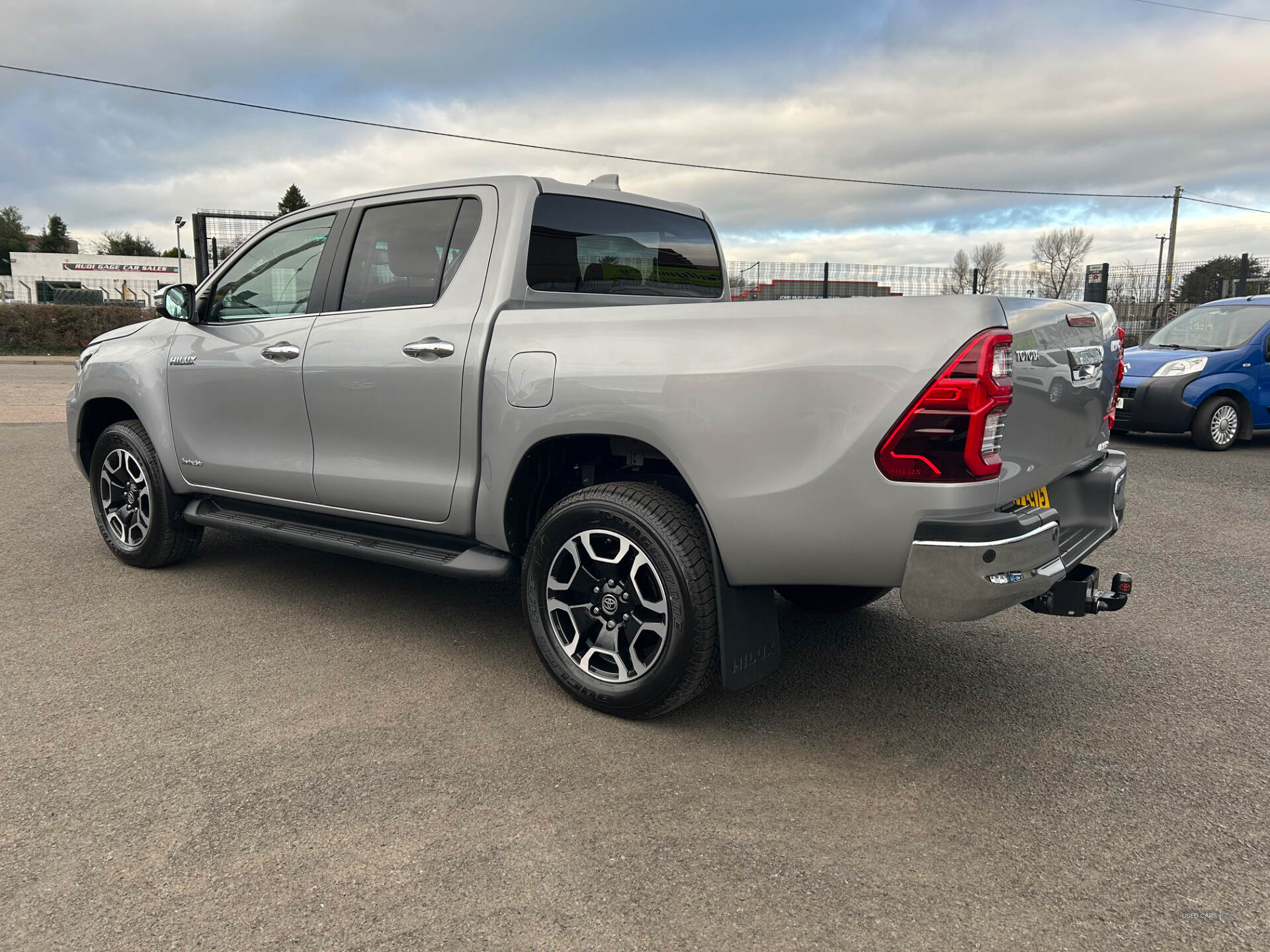 Toyota Hilux 2.8 D-4D INVINCABLE in Antrim