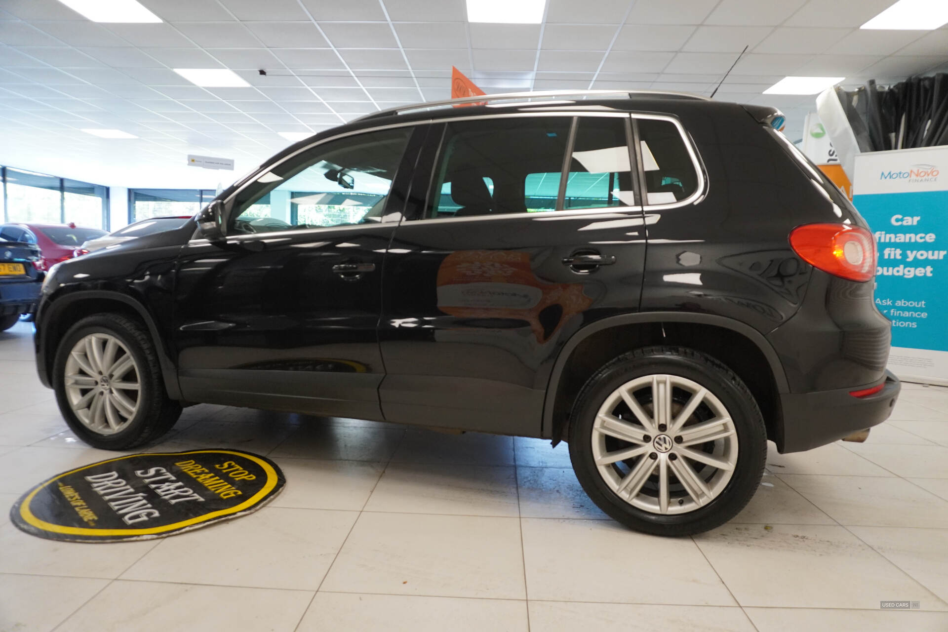 Jan 2009 Volkswagen Tiguan 2.0 TDi Sport 5dr