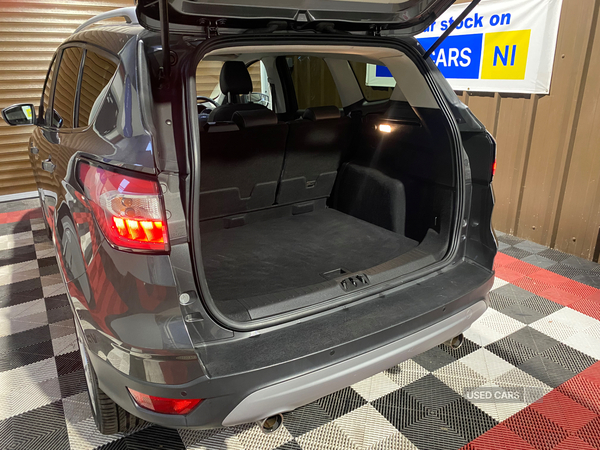 Ford Kuga DIESEL ESTATE in Tyrone