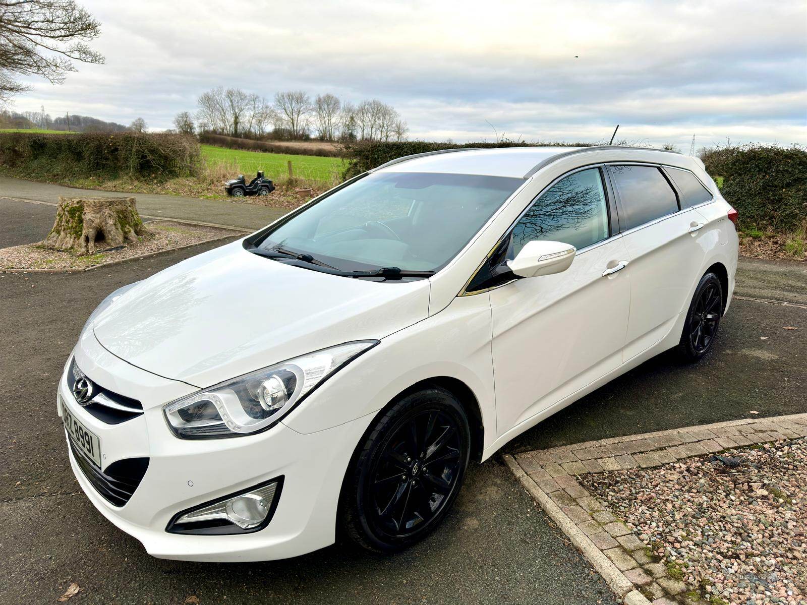 Feb 2012 Hyundai i40 1.6 GDi [135] Style 5dr