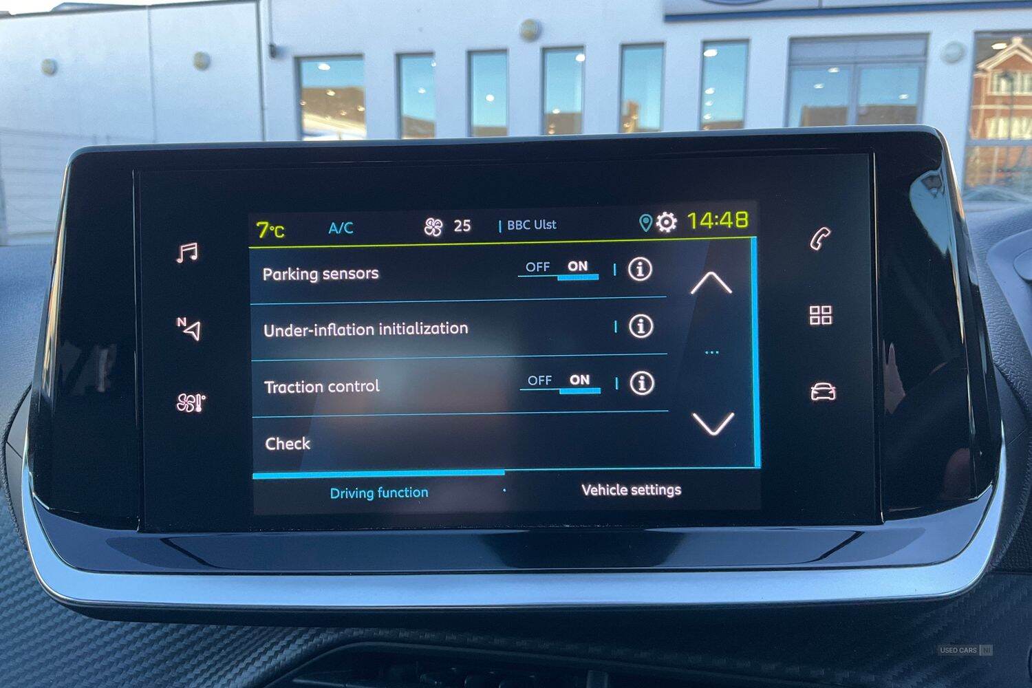 May 2022 Peugeot 2008 100kW Allure Premium 50kWh 5dr Auto