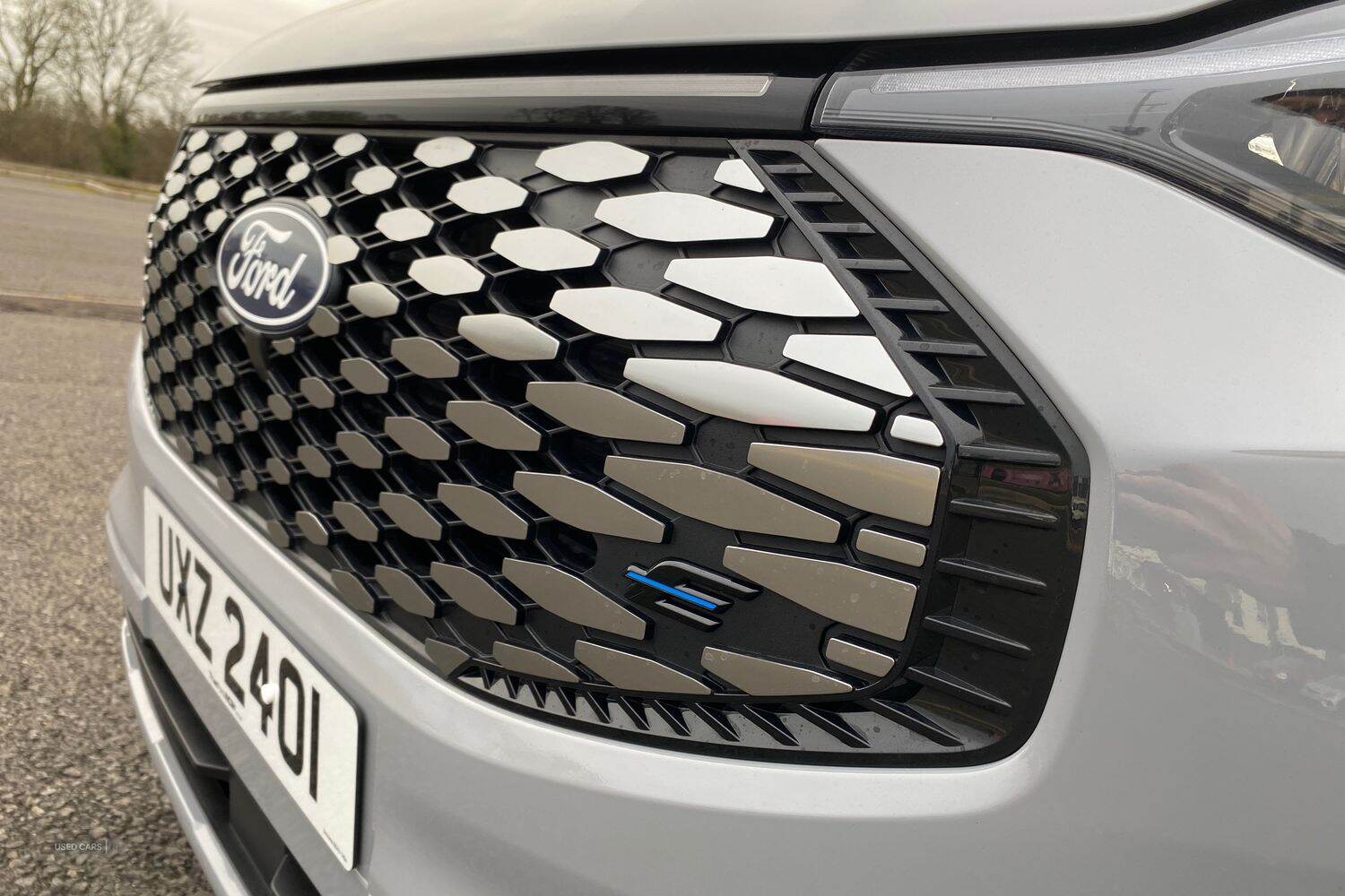 Dec 2024 Ford Transit Custom 100kW 65kWh H1 Van Limited Auto