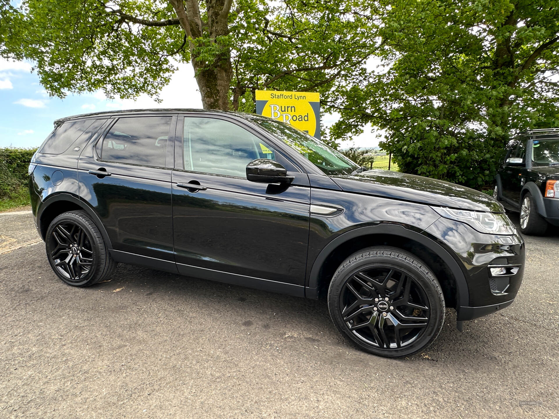 Mar 2016 Land Rover Discovery Sport 2.0 TD4 180 SE Tech 5dr Auto