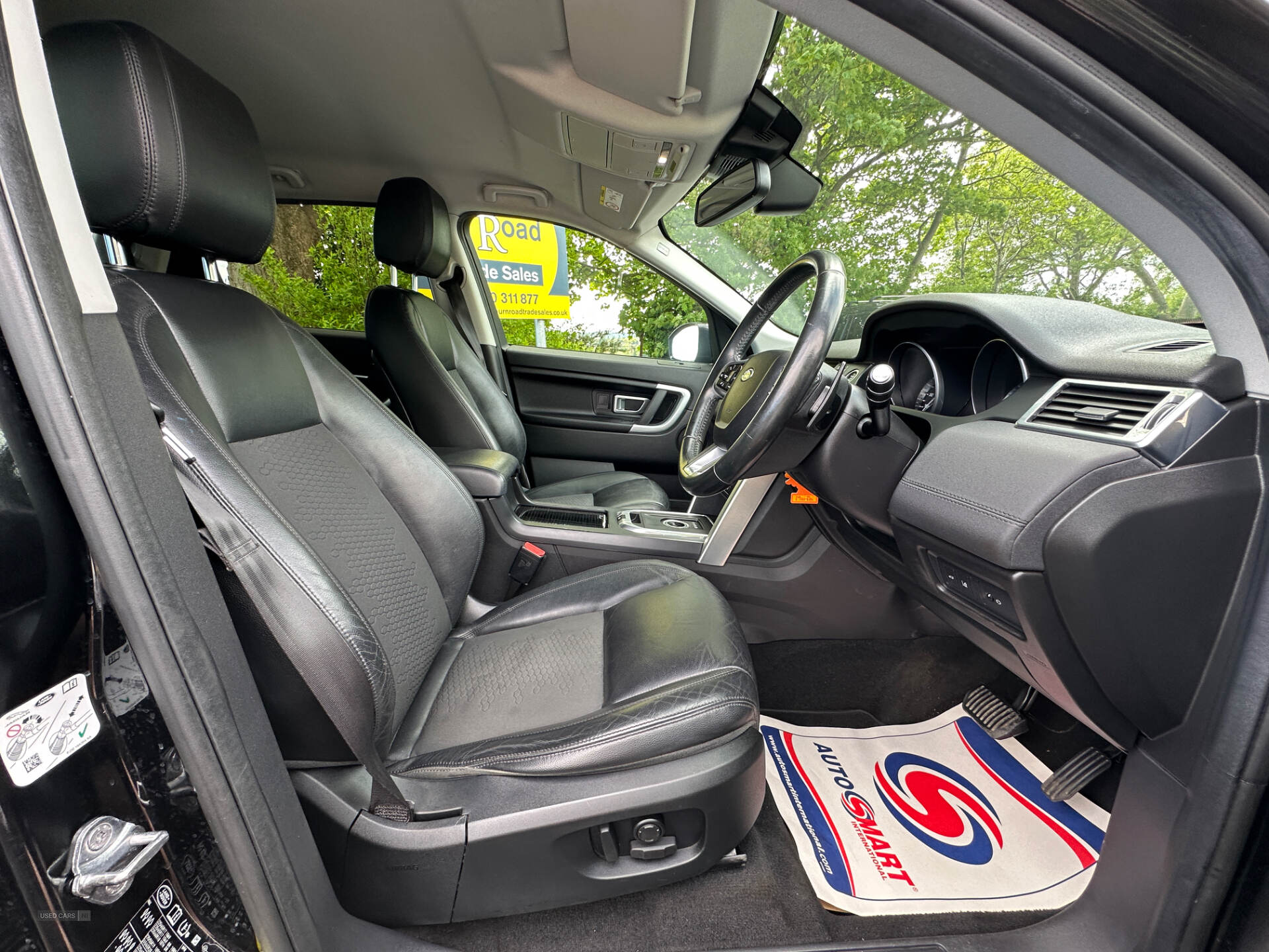 Mar 2016 Land Rover Discovery Sport 2.0 TD4 180 SE Tech 5dr Auto