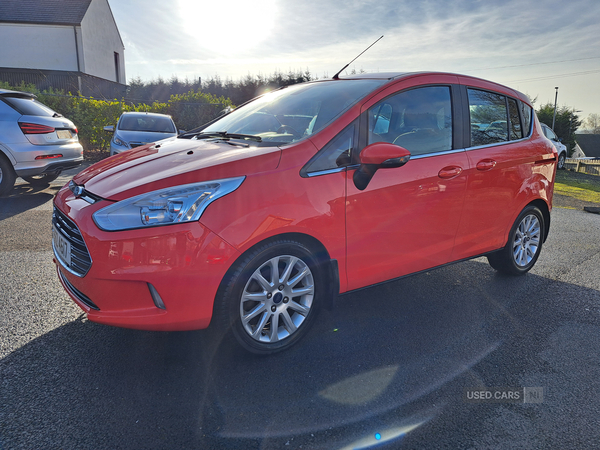 Ford B-Max HATCHBACK in Antrim