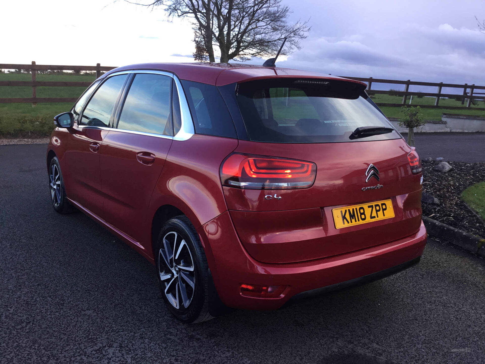 Citroen C4 Picasso DIESEL ESTATE in Tyrone