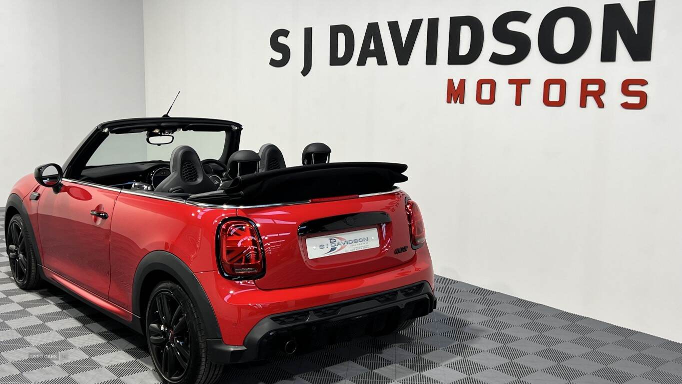 Nov 2023 MINI Convertible 1.5 Cooper Sport 2dr Auto [Comfort/Nav Pack]