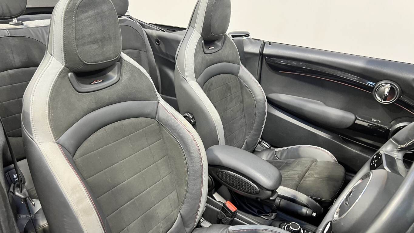 Nov 2023 MINI Convertible 1.5 Cooper Sport 2dr Auto [Comfort/Nav Pack]