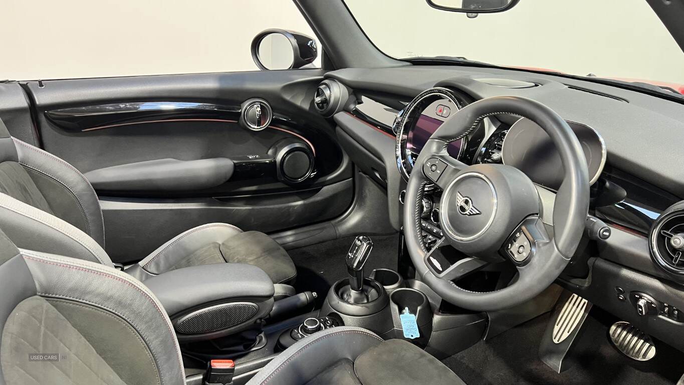 Nov 2023 MINI Convertible 1.5 Cooper Sport 2dr Auto [Comfort/Nav Pack]
