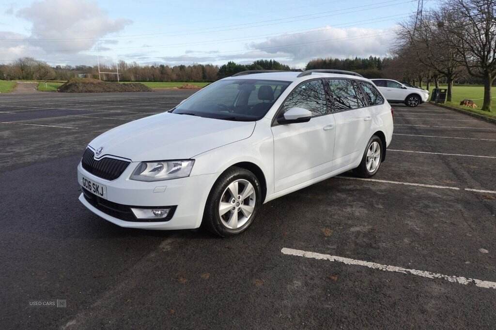 Jul 2016 Skoda Octavia 1.6 TDI CR 110 SE L 5dr
