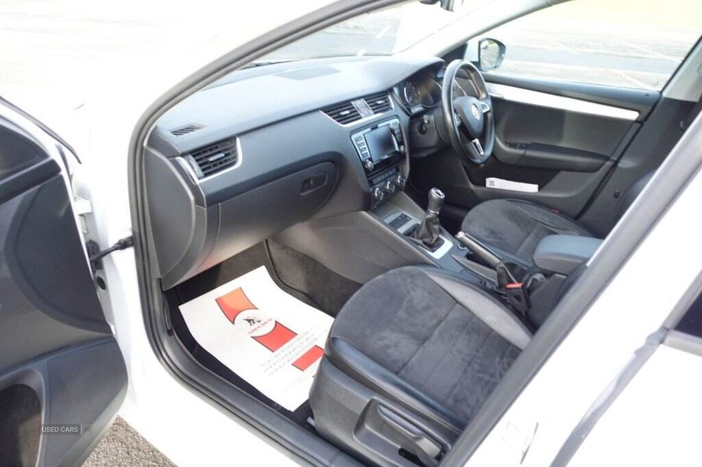 Jul 2016 Skoda Octavia 1.6 TDI CR 110 SE L 5dr