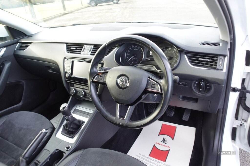 Jul 2016 Skoda Octavia 1.6 TDI CR 110 SE L 5dr