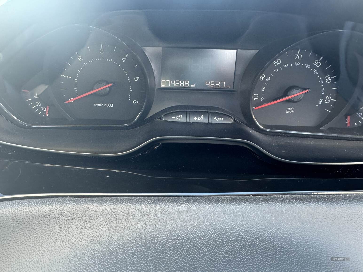 Oct 2013 Peugeot 208 1.4 e-HDi Access+ 3dr EGC